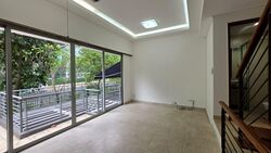 Water Terrace (D19), Terrace #615151411